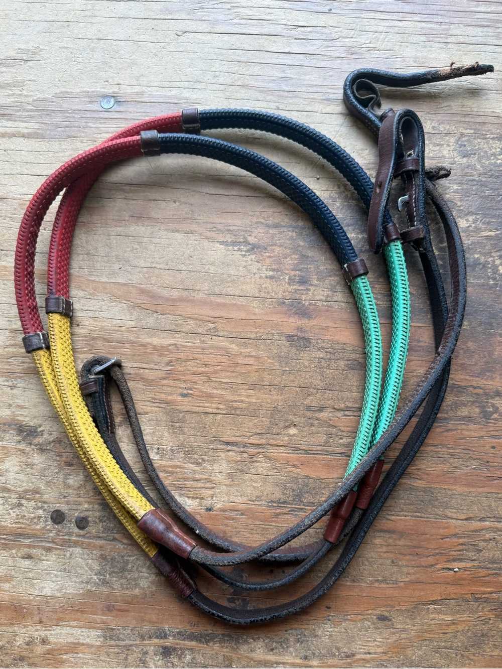 Full sized rainbow rubber reins